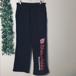 Gildan WI badgers team black sz XL sweat pants